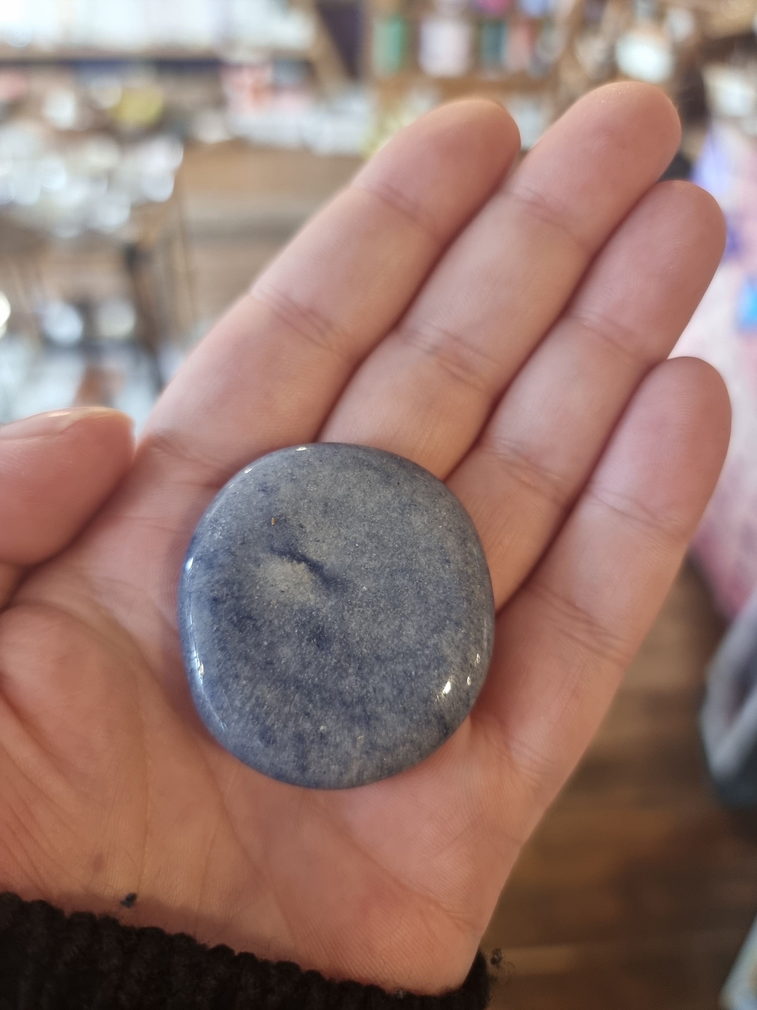 Blue Quartz Palmstone