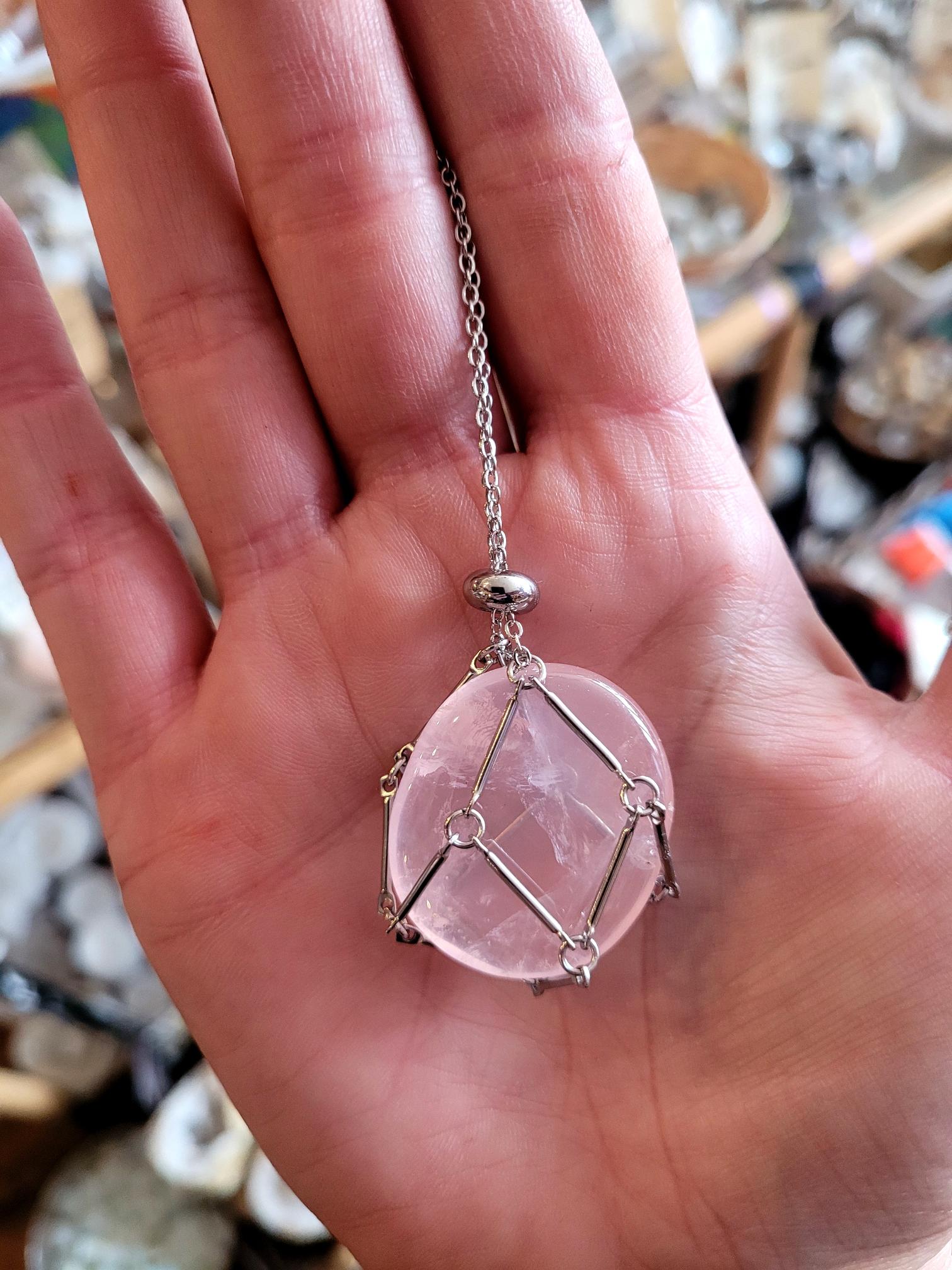 Metal Crystal Holder Pendant