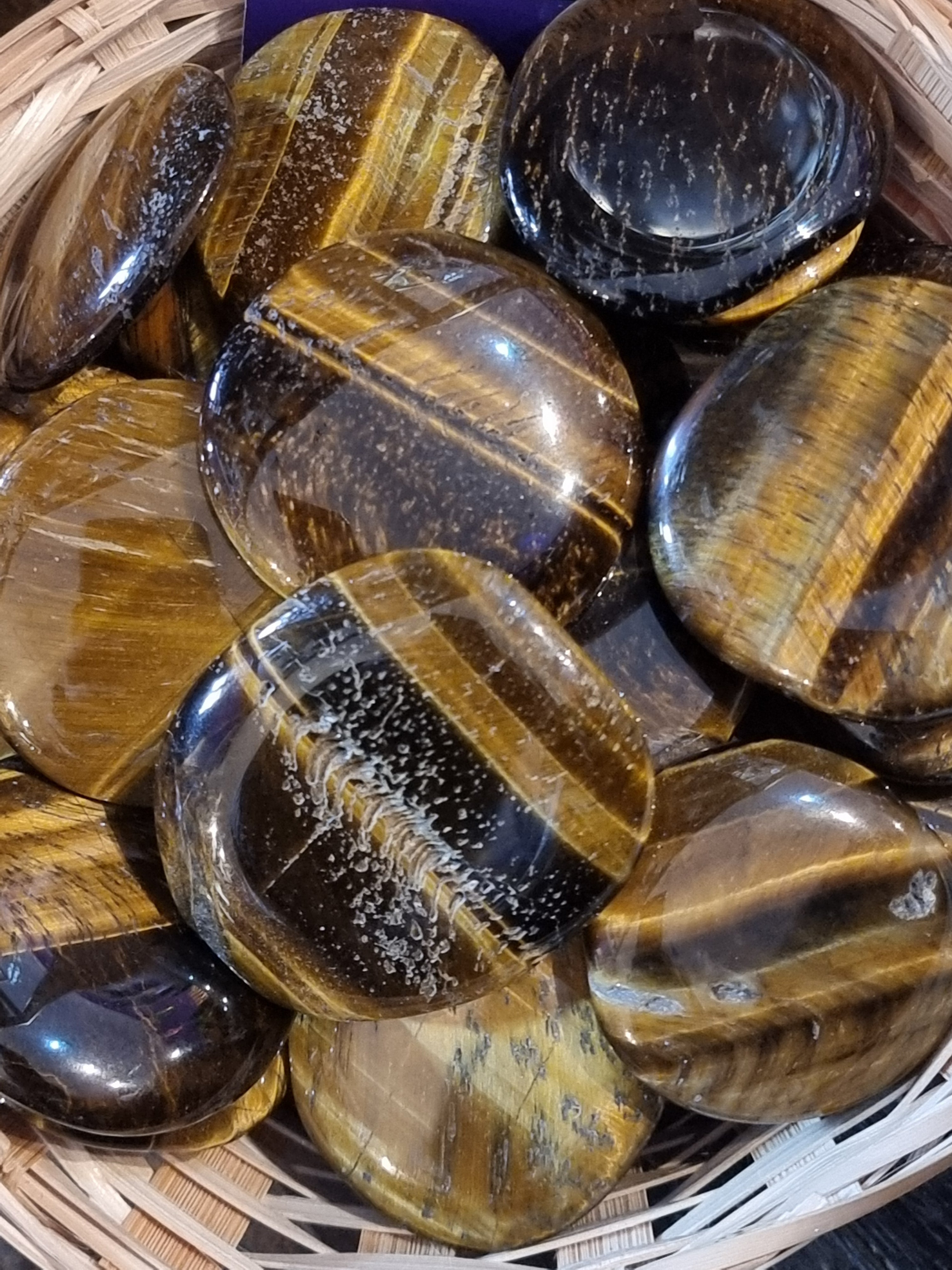 Tigers Eye Palmstone
