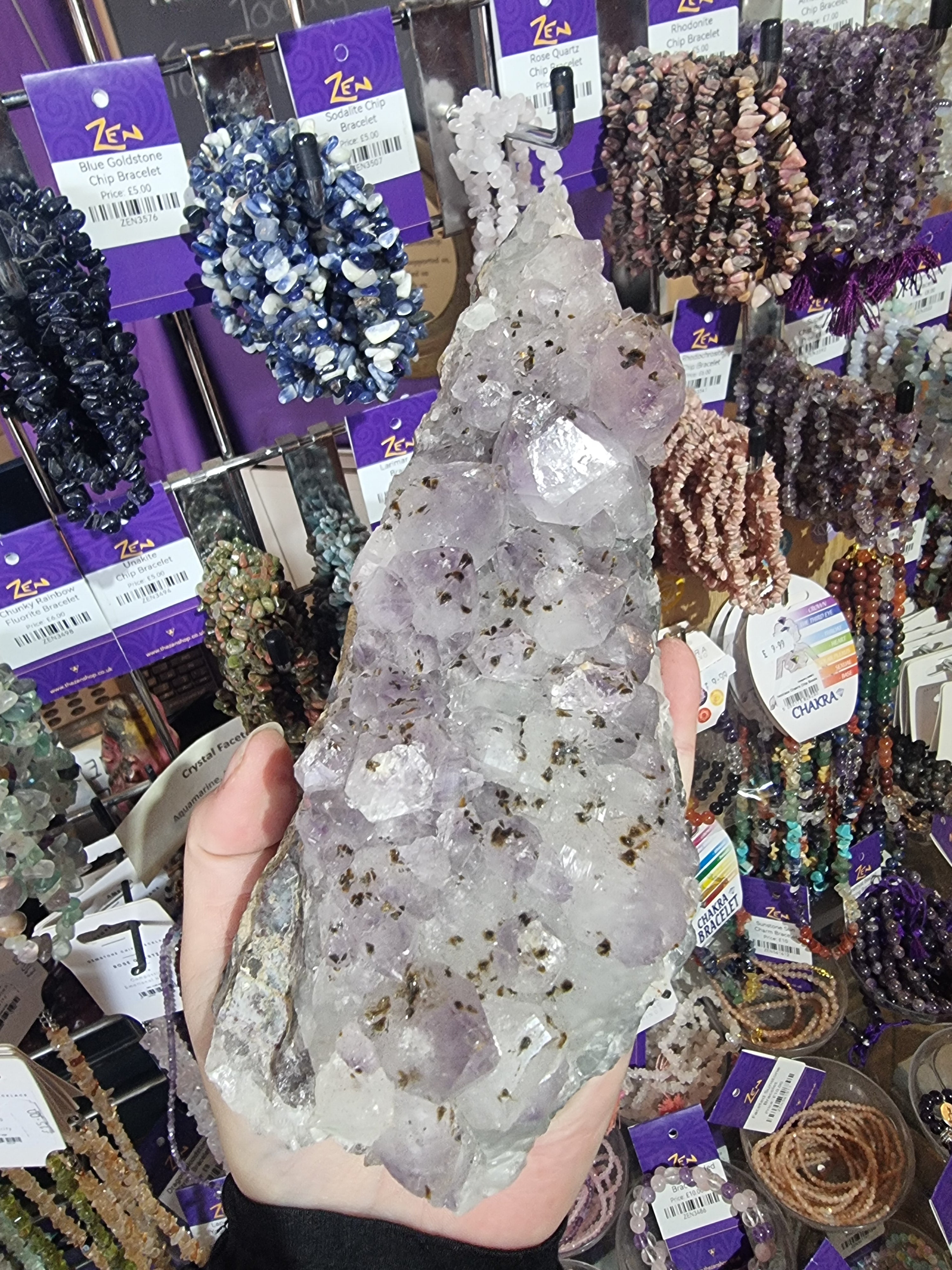 Amethyst Cluster Bed (814g)