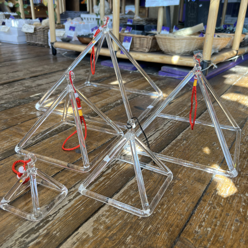 Quartz Singing Pyramid
