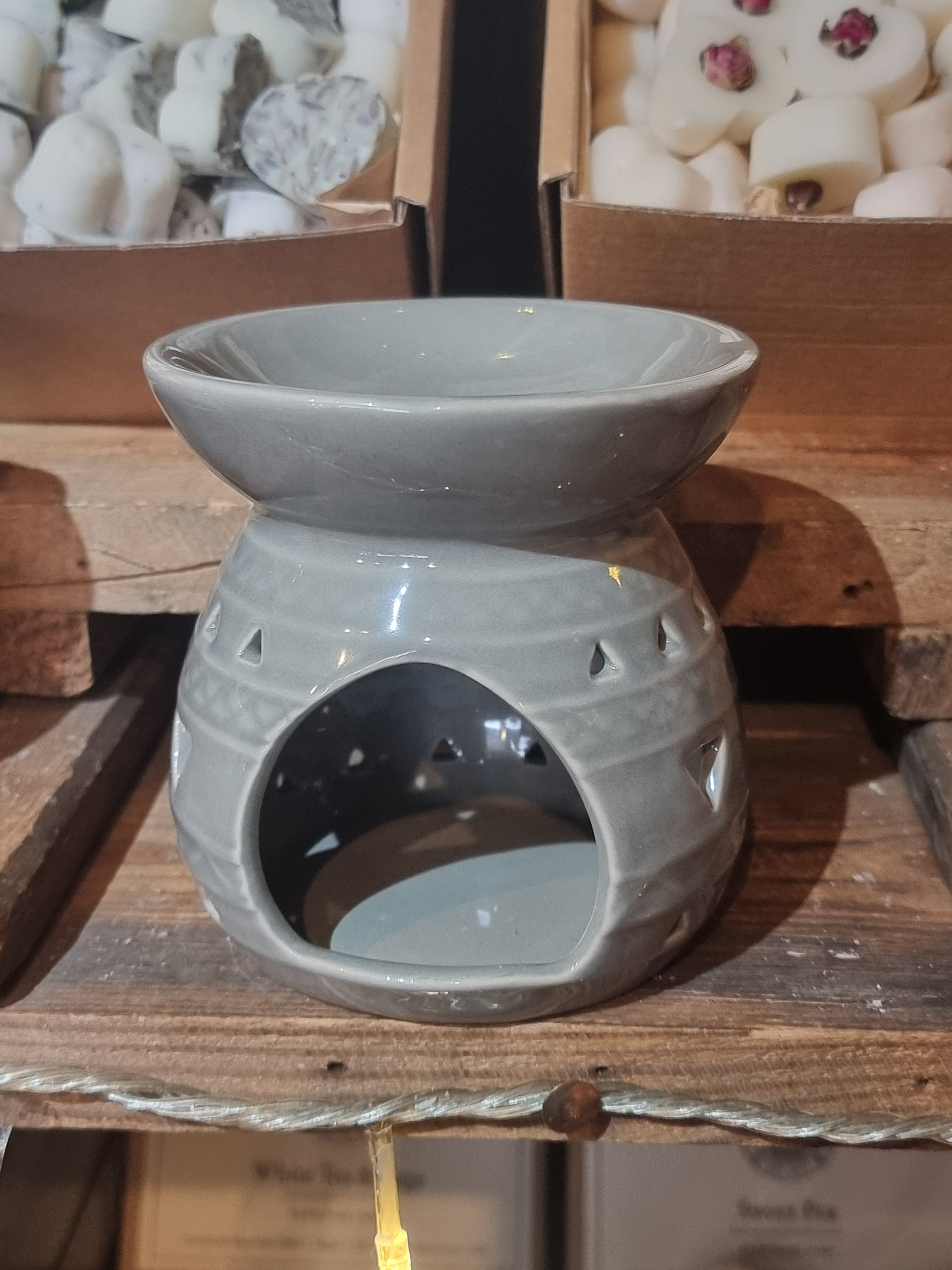 Triangle Cut Oil Burner