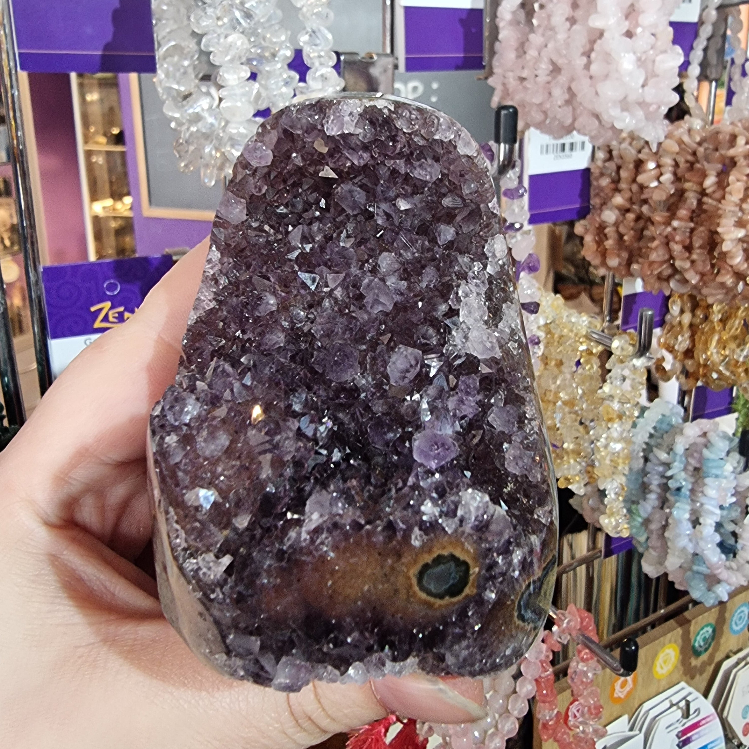 Amethyst Geode (406g)