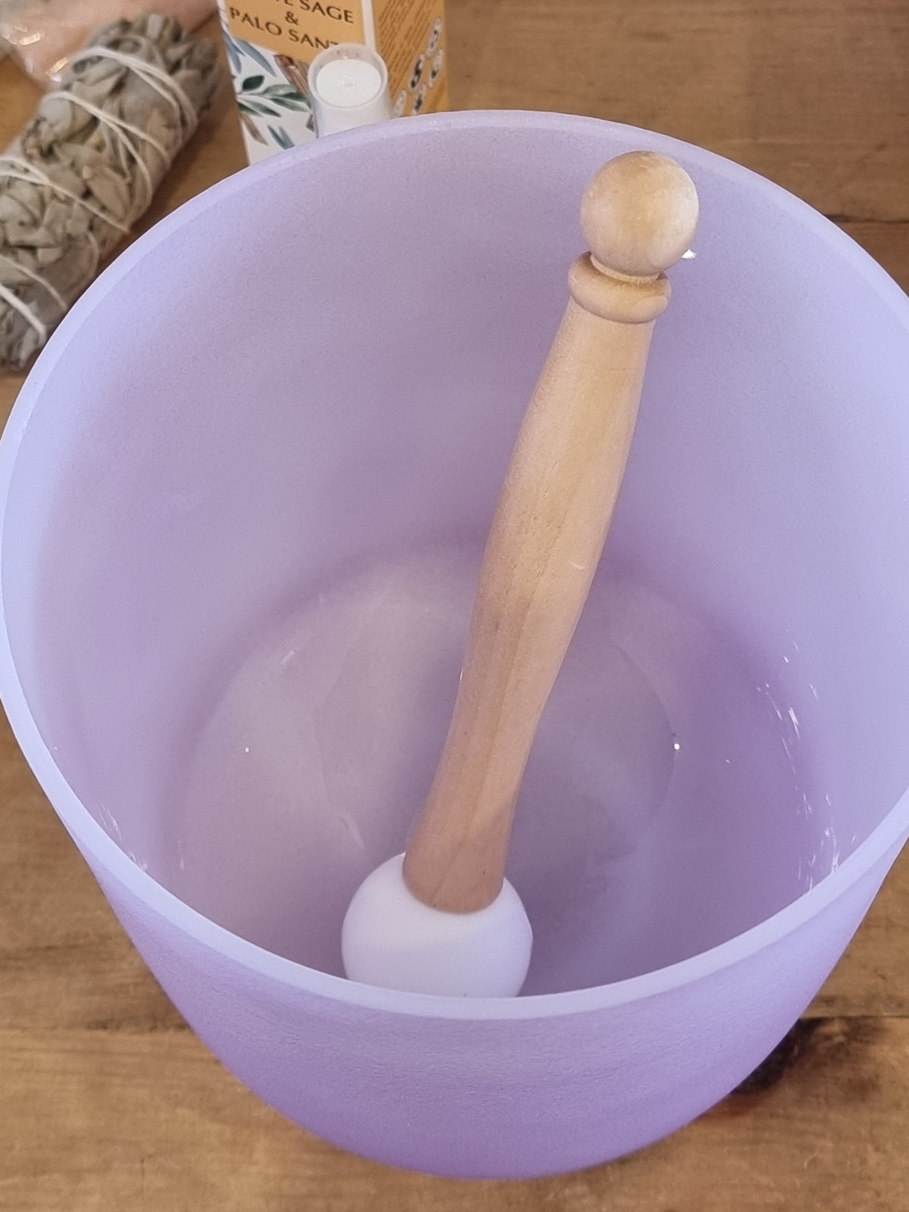 Crystal Singing Bowl (Purple)