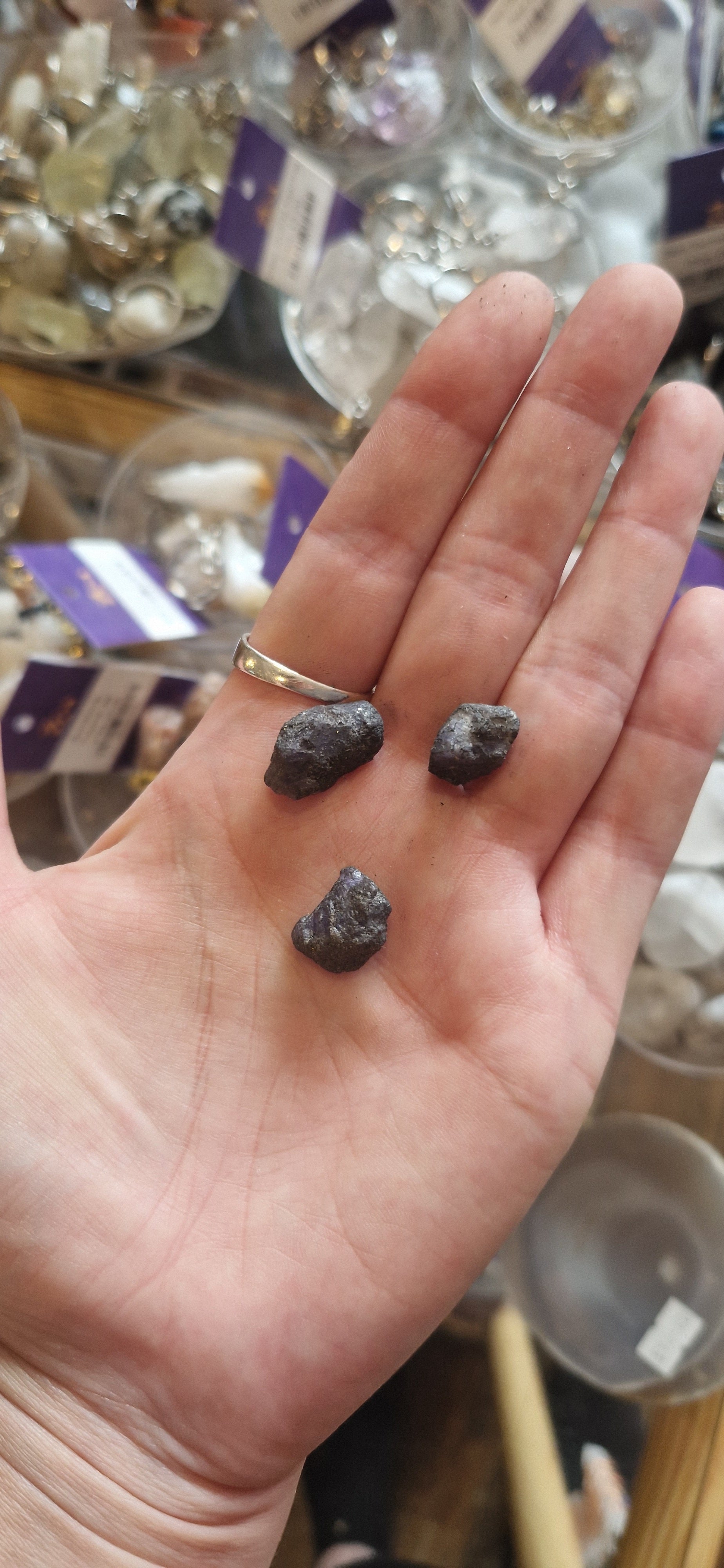 Tanzanite (Raw)