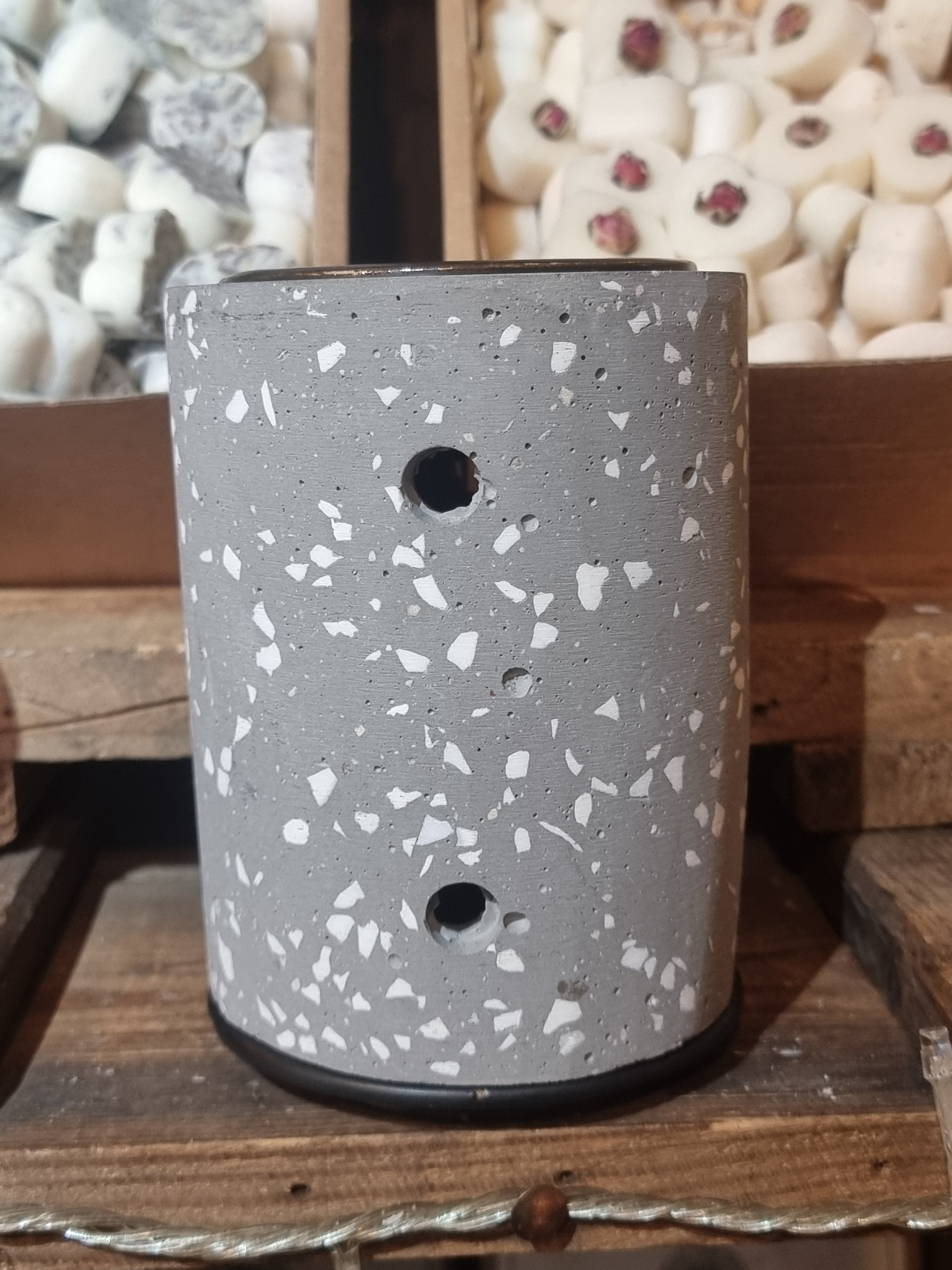 Grey with White Dots Oil Burner
