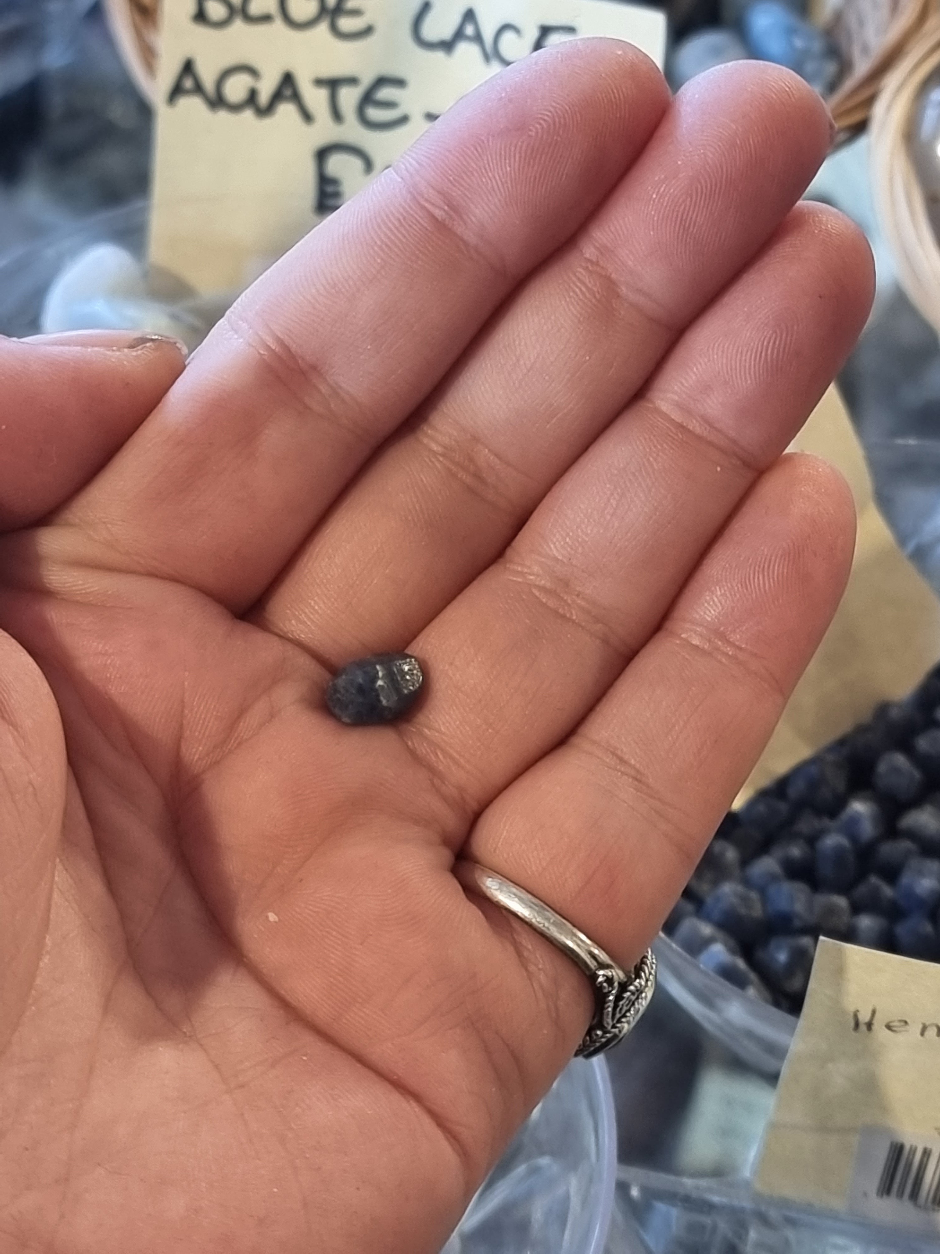 Mini Sapphire (Raw)