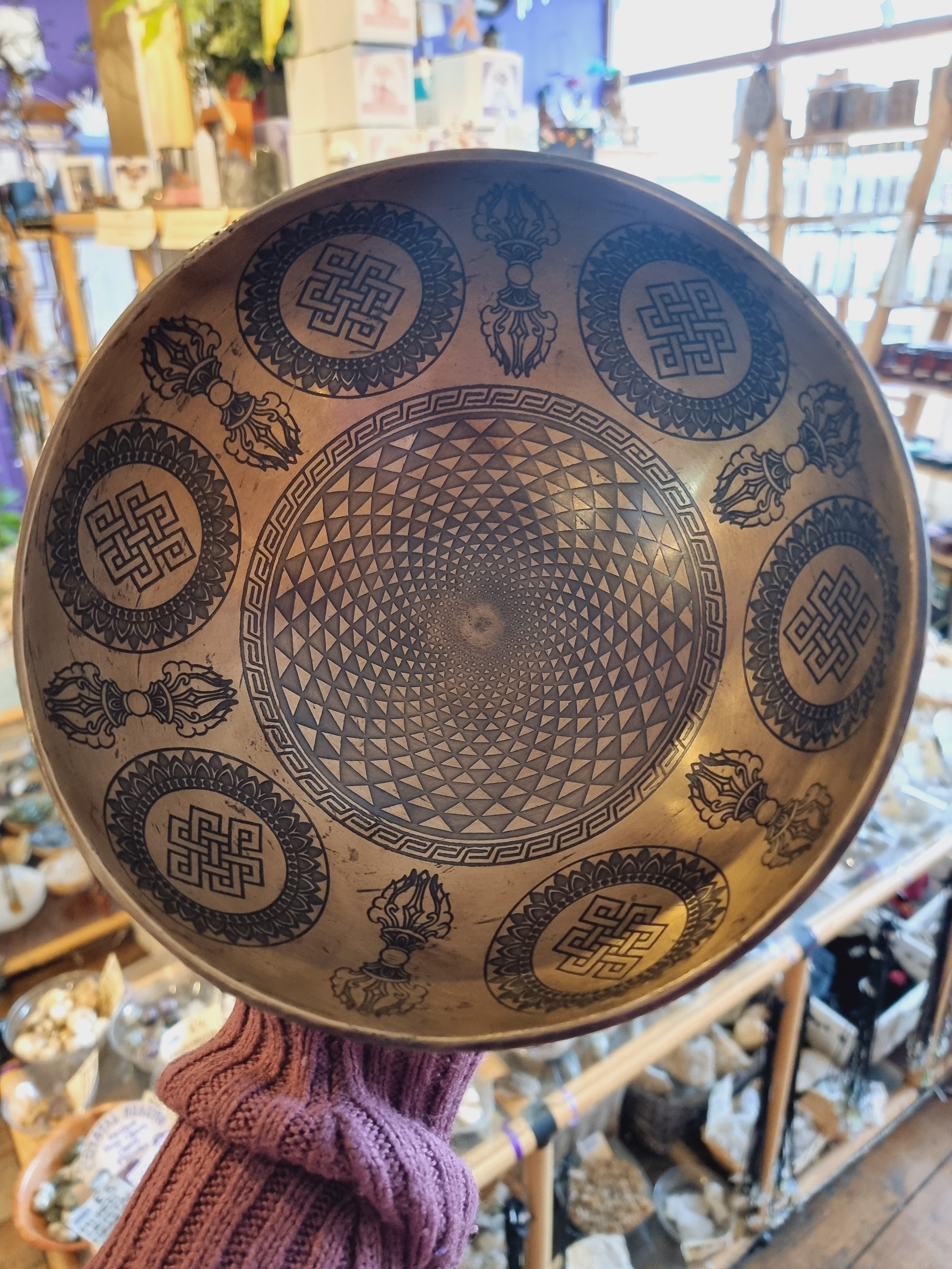 Engraved Geometric Singing Bowl