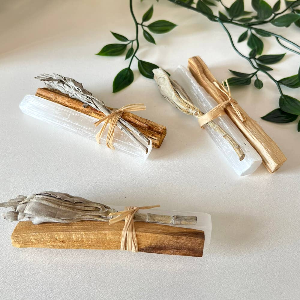 Mini Smudge Cluster (White Sage, Palo Santo & Selenite)