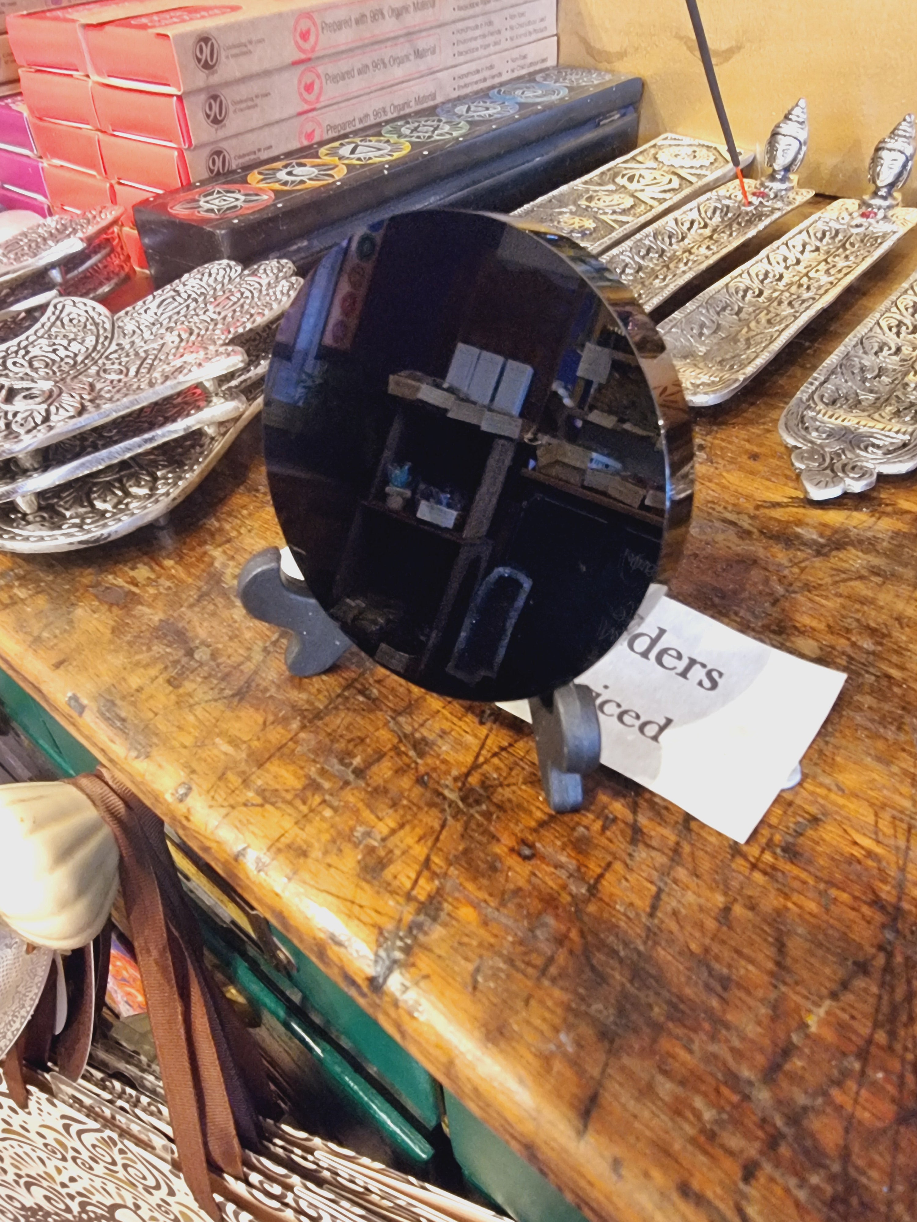 Black Obsidian Disc Plate with Stand (Small)