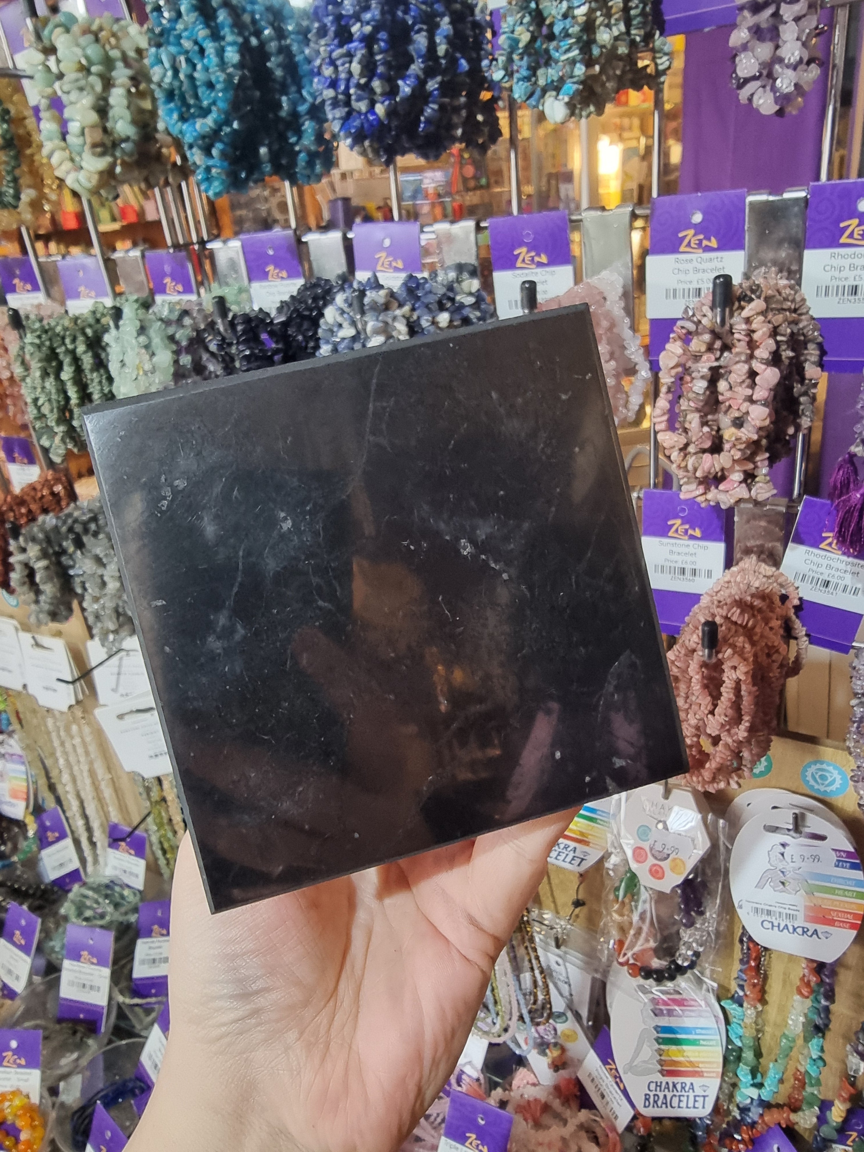 Shungite Pyramid (10cm)