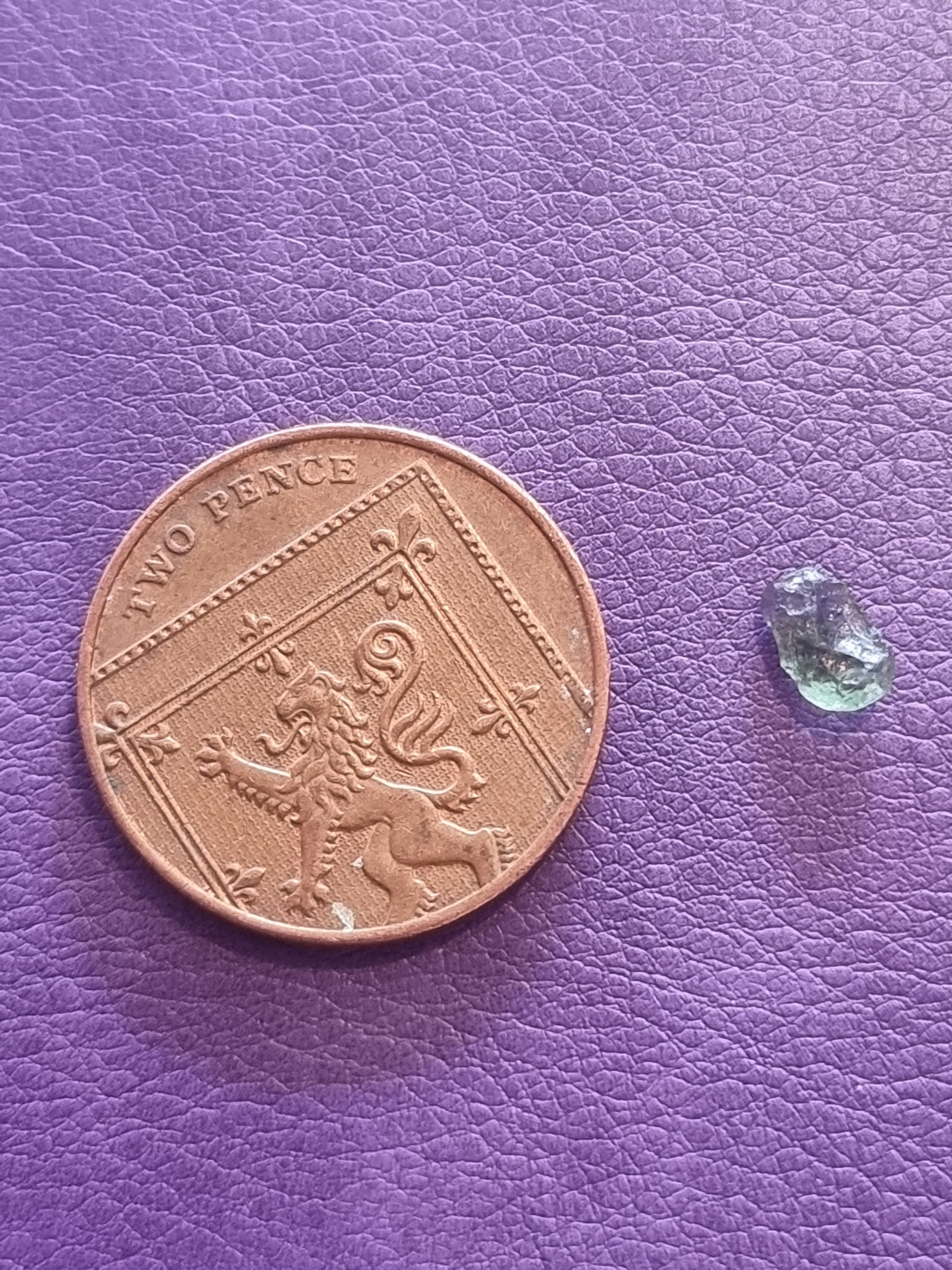 Moldavite (.10g)
