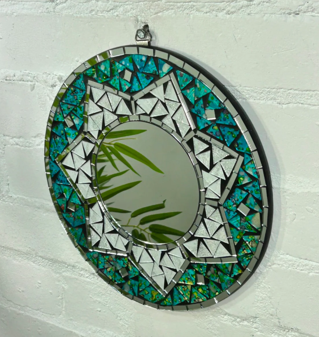 Round Star Mirror (Green)