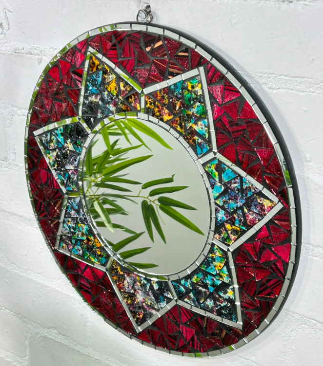 Round Star Mirror (Red)