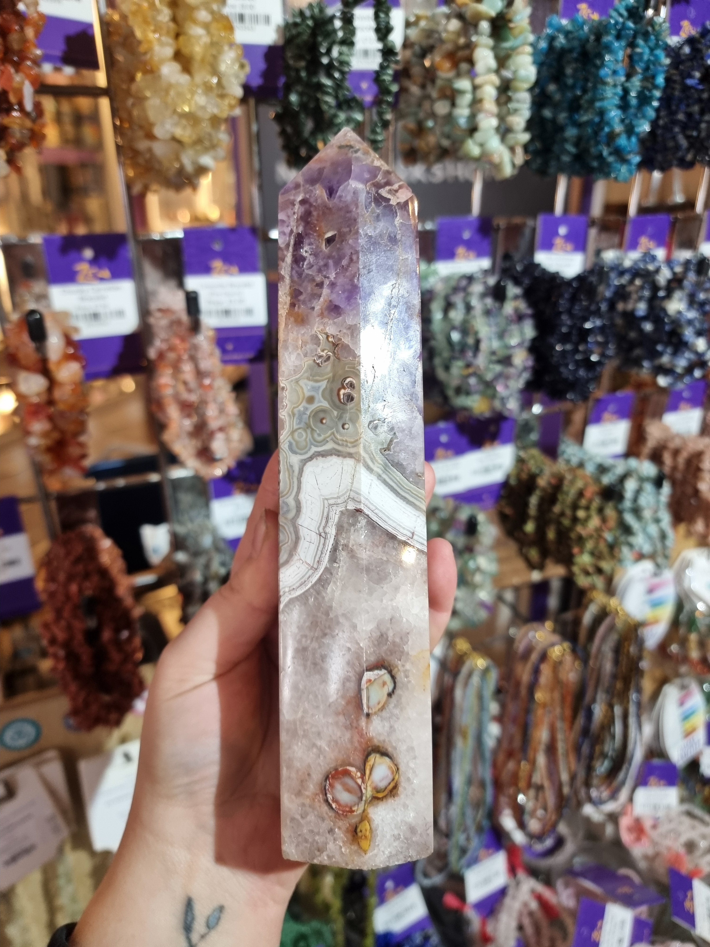 Amethyst Tower (843g)