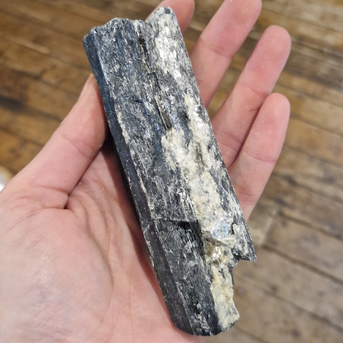 Black Tourmaline XL