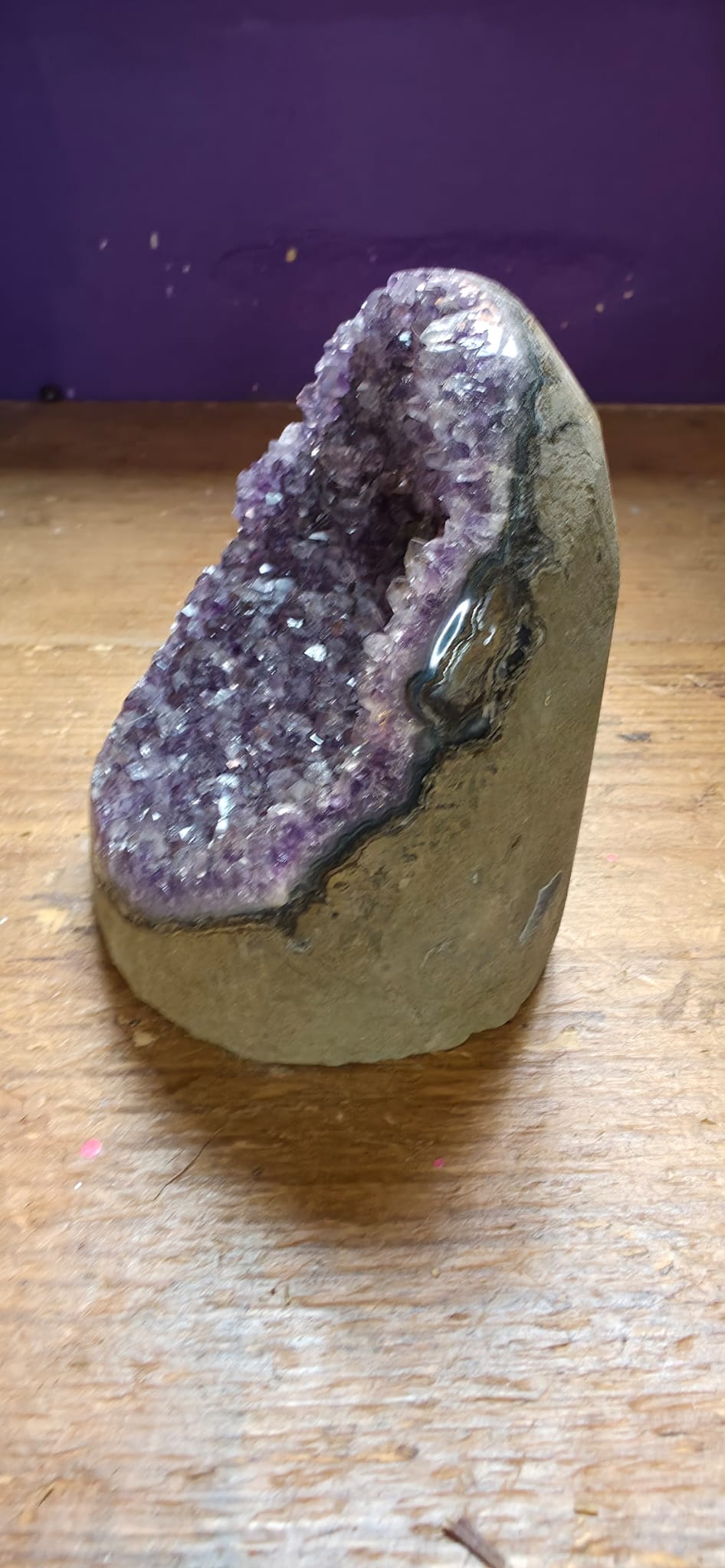 Amethyst Geode (1.01kg)