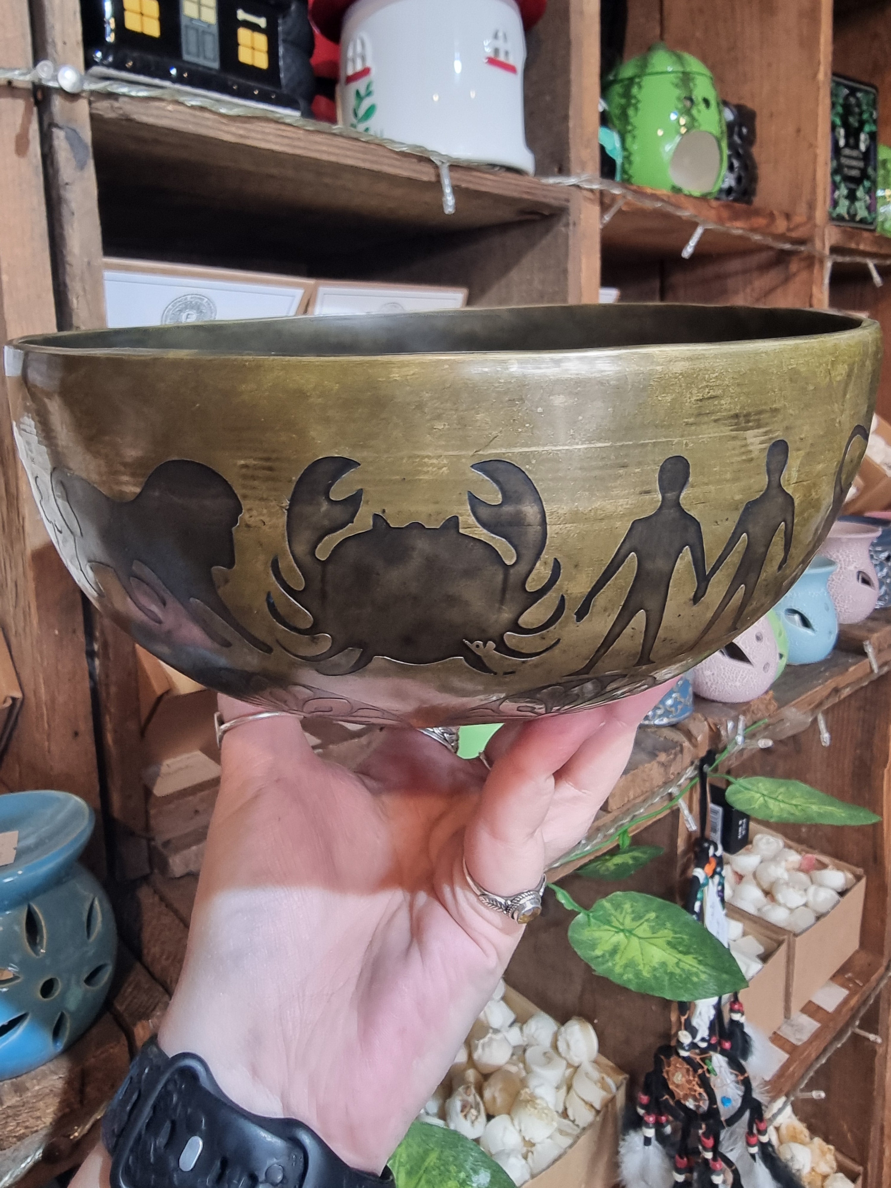 Engraved Zodiac Singing Bowl (19cm)